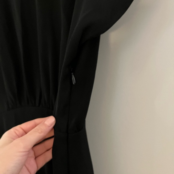 Dynamite black Genvieve mini dress - Picture 4 of 6